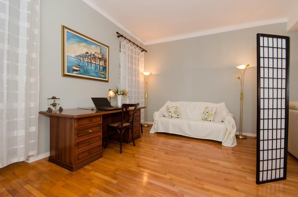 Apartment Noemi Ρόβινι Εξωτερικό φωτογραφία