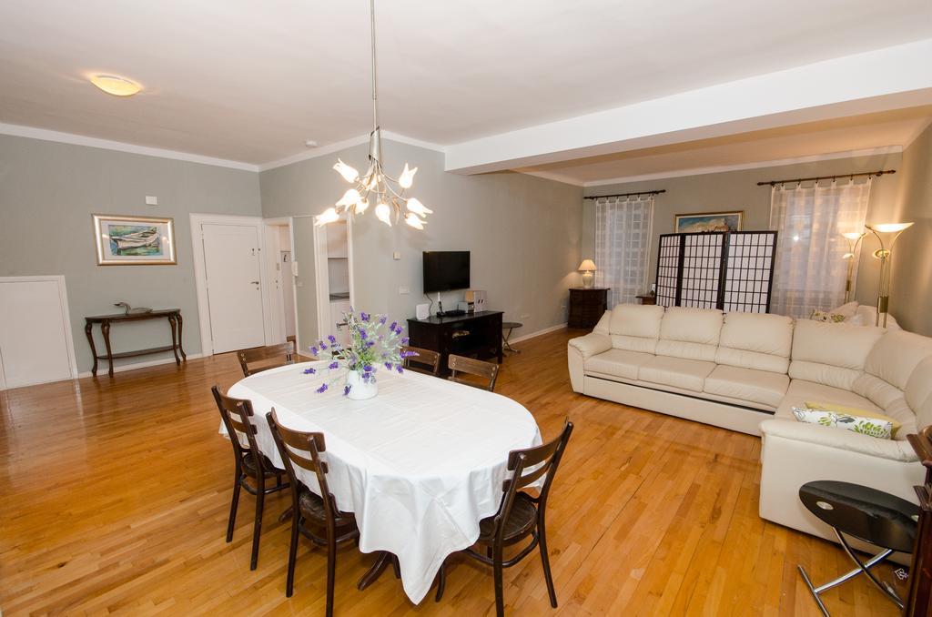 Apartment Noemi Ρόβινι Εξωτερικό φωτογραφία