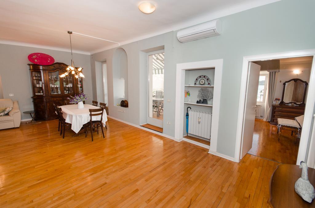 Apartment Noemi Ρόβινι Εξωτερικό φωτογραφία
